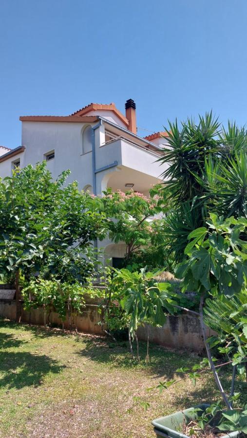 Mislav Apartment Trogir Buitenkant foto
