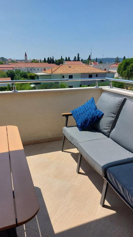 Mislav Apartment Trogir Buitenkant foto