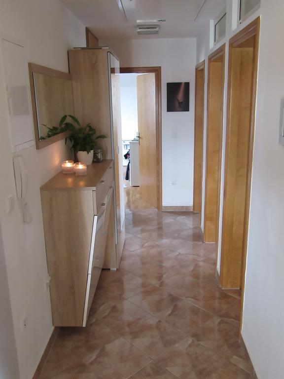 Mislav Apartment Trogir Buitenkant foto