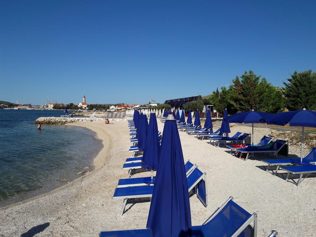 Mislav Apartment Trogir Buitenkant foto