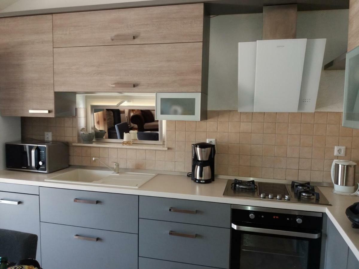 Mislav Apartment Trogir Buitenkant foto